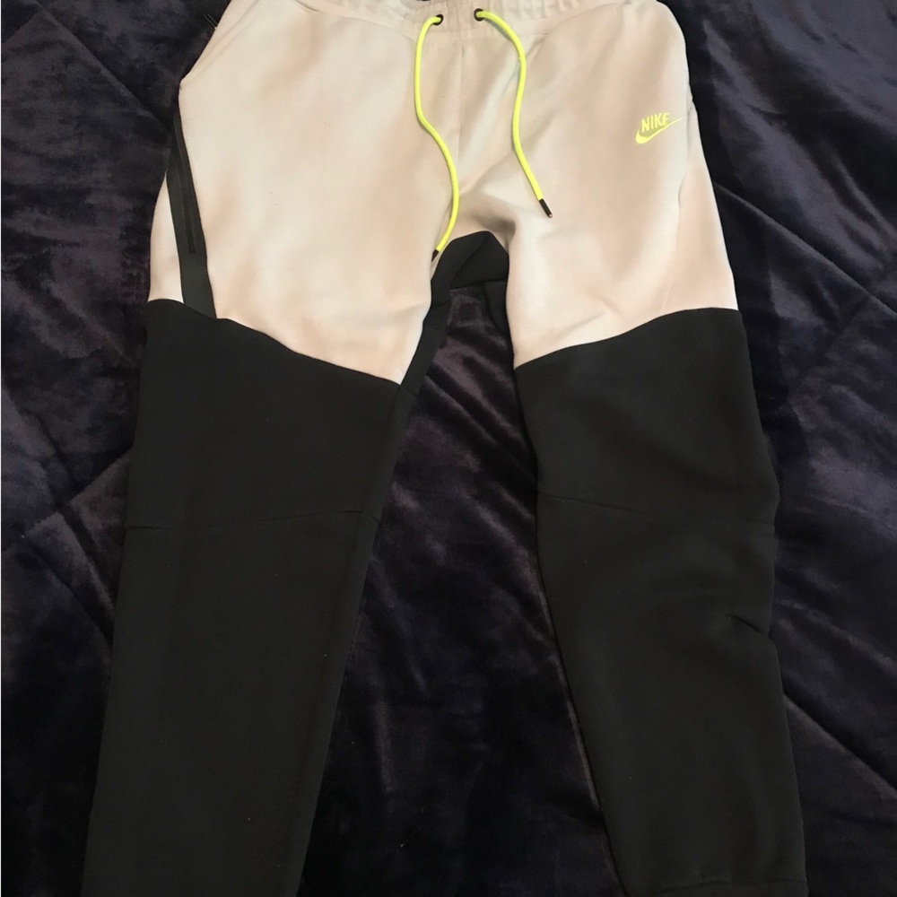 Nike tech pants